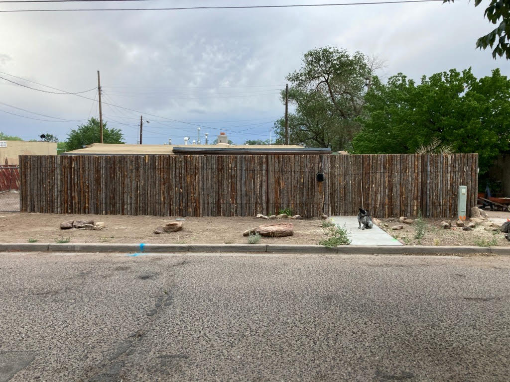 Primary Photo - 110 Las Crucitas St