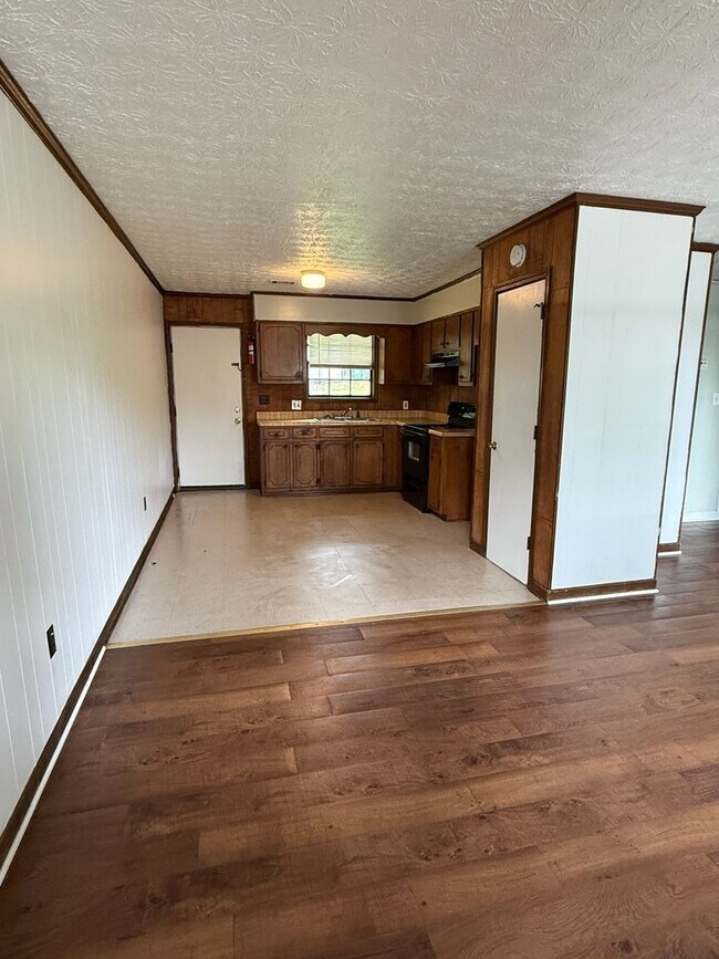 Foto del edificio - 5136-5136 Hackett St NE