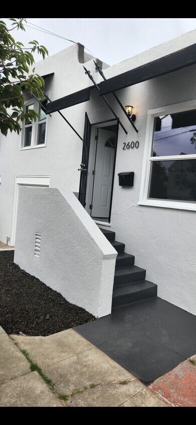 Foto principal - 2600 56th Ave