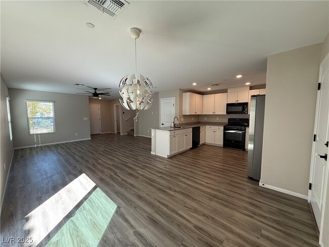Building Photo - 1115 Brilliant Meadow Ave