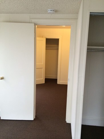 Foto del edificio - 410 S Park Dr