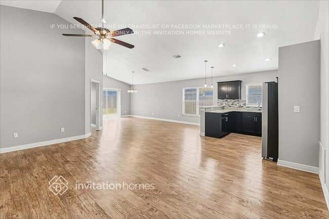 Building Photo - 11425 Kenley Cir