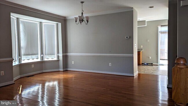 Foto del edificio - 12950 Tonka Ct