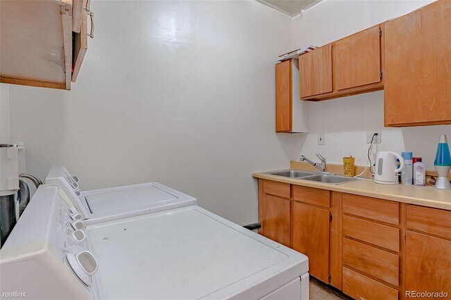 Foto del edificio - 2 br, 2 bath House - 1439 N Emerson St
