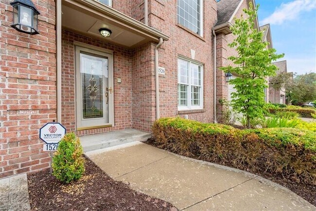 Building Photo - 1526 Staunton Dr