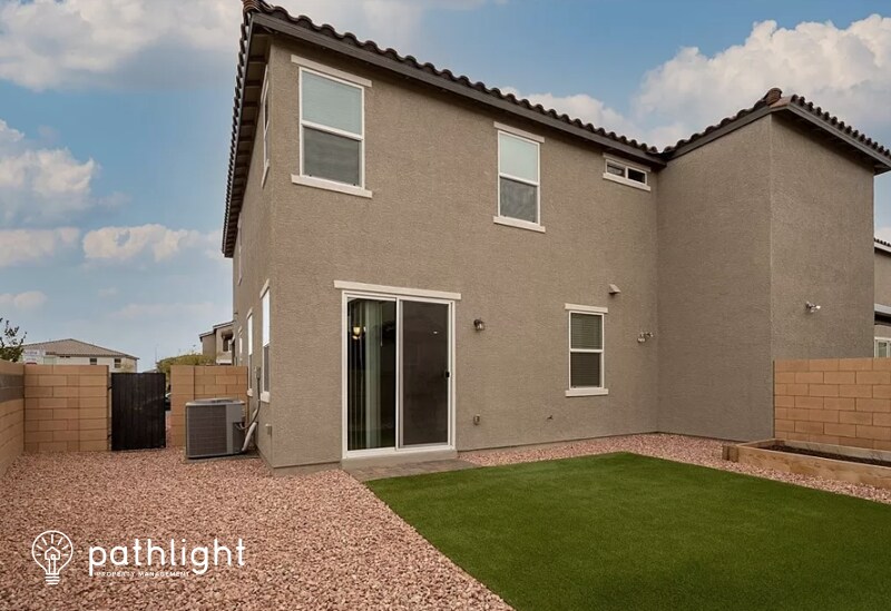 Building Photo - 104 Aurelia Avenue