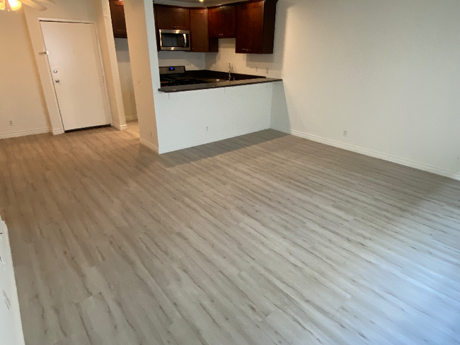 Foto del edificio - 11117 Hartsook St