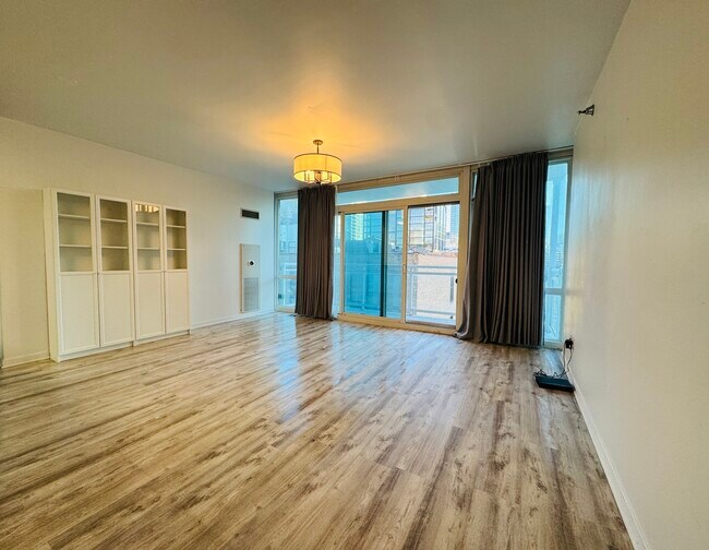Foto del edificio - 757 N Orleans St