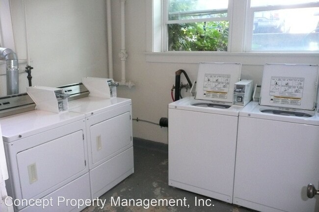 Building Photo - 425 E 200 S