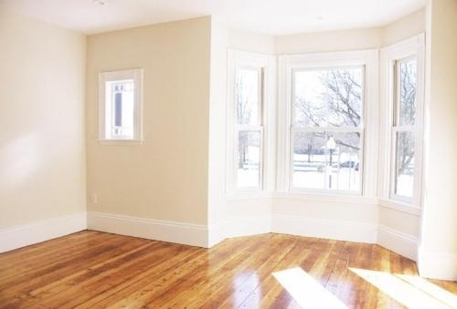 Foto del edificio - 5 bedroom in Roxbury MA