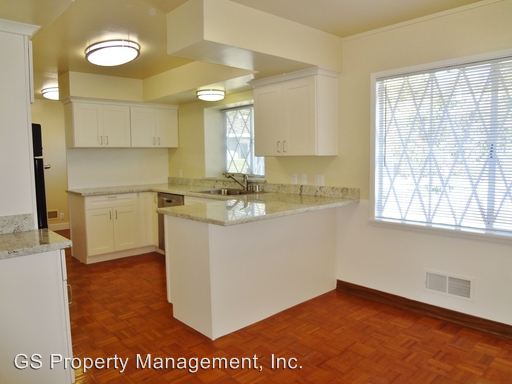 Building Photo - 1537 Tiptoe Ln