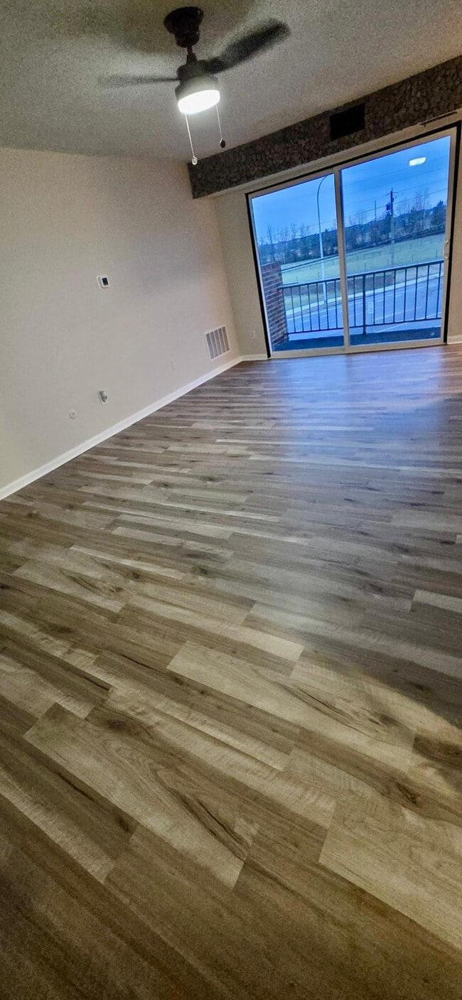 Sala de estar - 9 Par Haven Dr