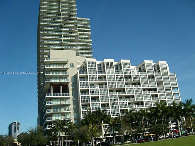 Foto del edificio - 3470 E Coast Ave