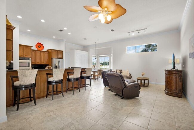 Foto del edificio - 4754 130th Ave N