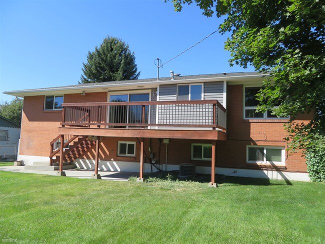 Building Photo - 4 br, 3 bath House - 2303 41st Street West
