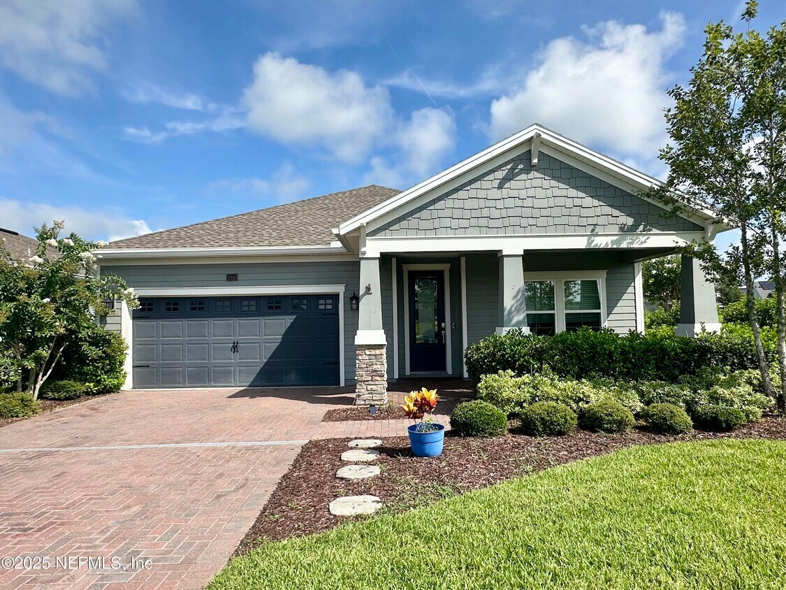 Foto principal - 134 Cobalt Ln