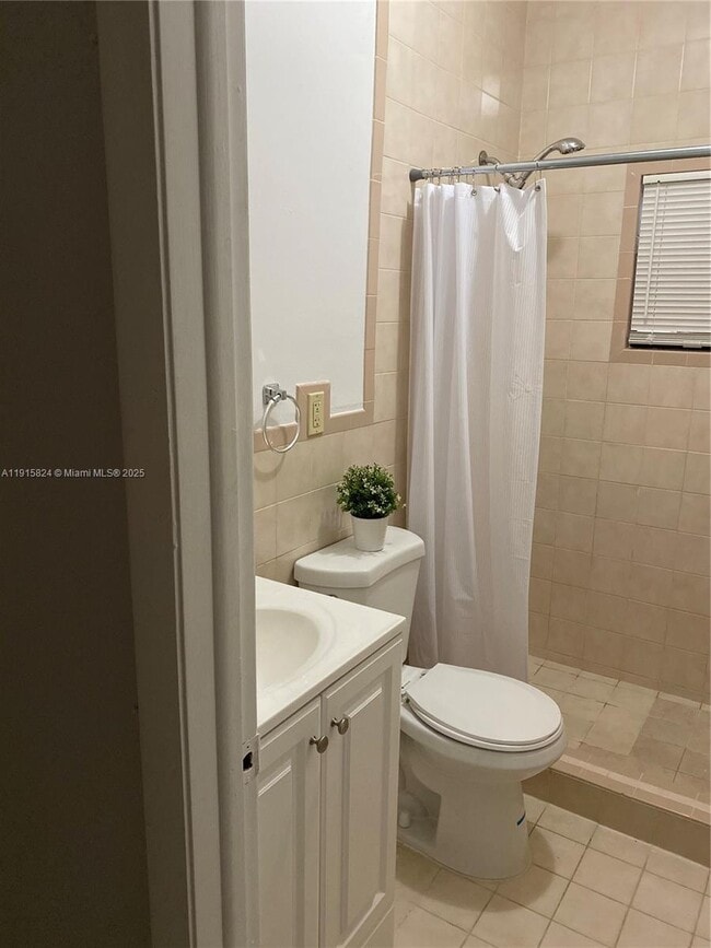 Foto del edificio - 2140 SW 25th St