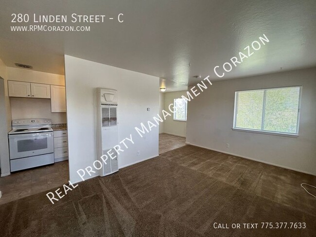 Building Photo - 280 Linden St