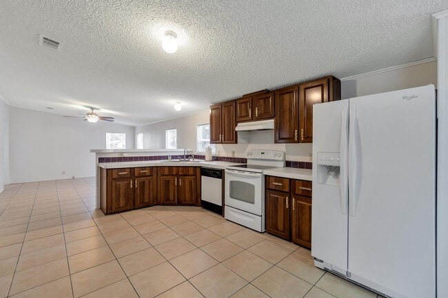 Building Photo - 11466 Rhodine Rd