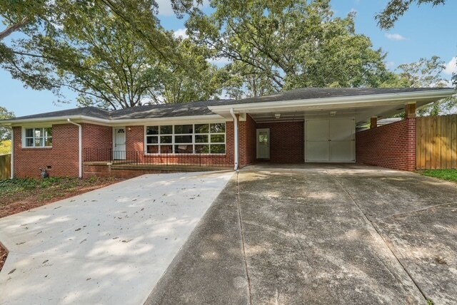 Foto del edificio - 821 Lakemont Dr