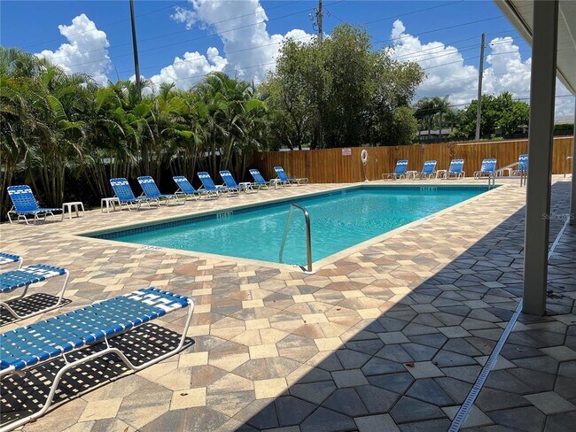 Foto del edificio - 2532 Stony Brook Ln