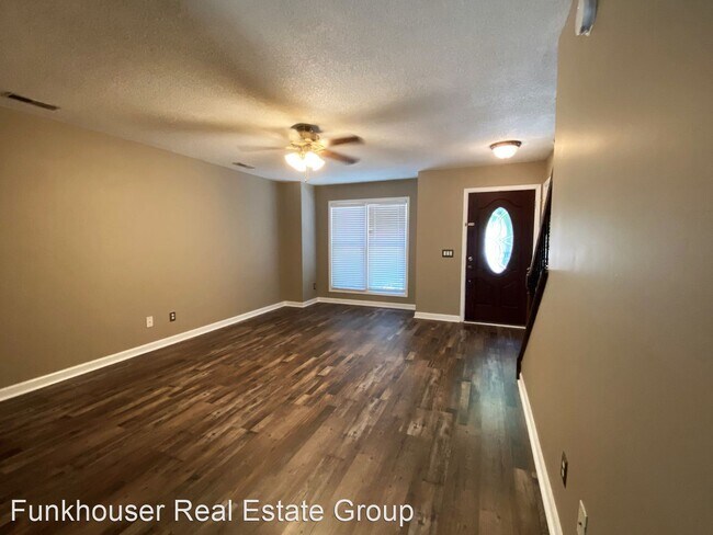 Building Photo - 2419 Avalon Woods