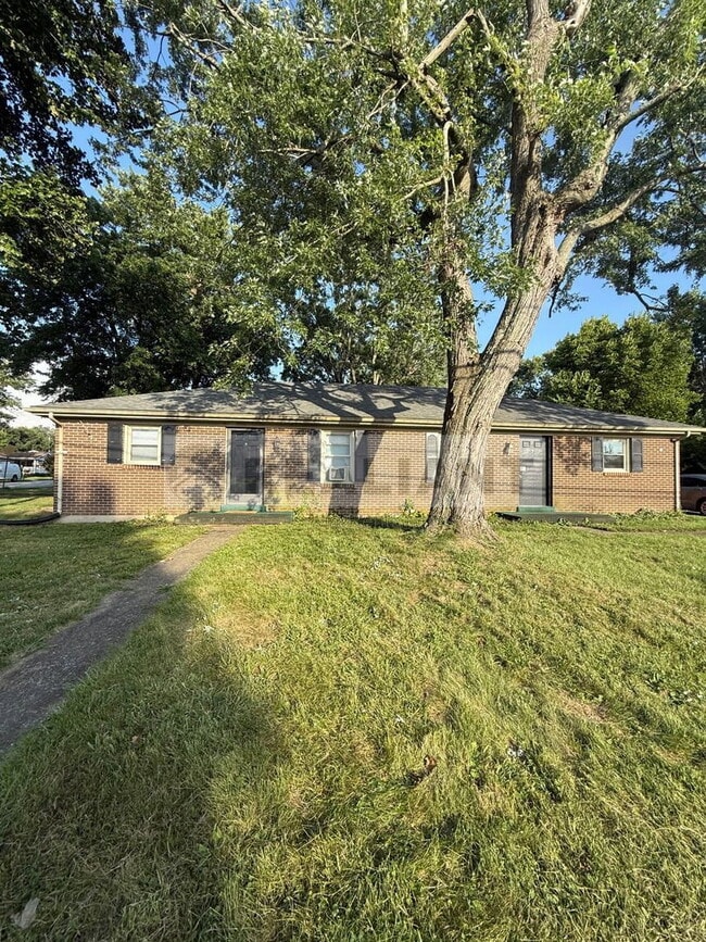 Building Photo - 1100 Shun Pike