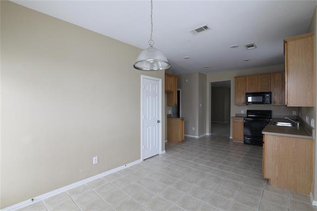 Building Photo - 10225 Nantucket Dr