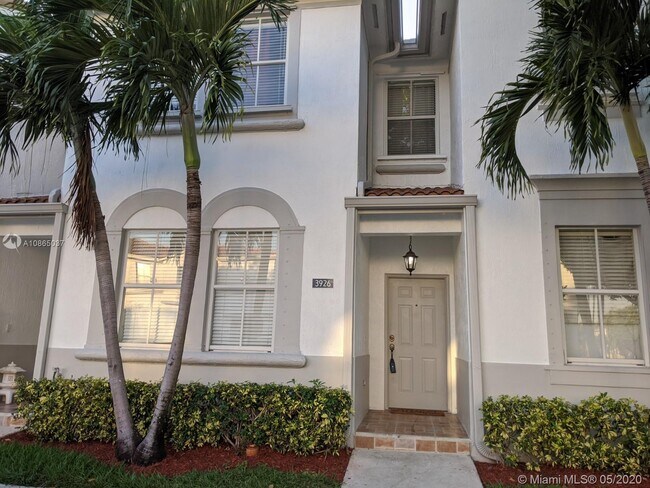 Building Photo - 3926 SW 157th Ave 223 Miramar Fl 33027
