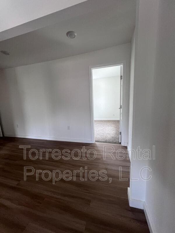 Foto del edificio - 224 W Pyron Ave