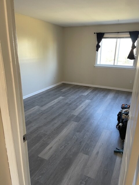 Building Photo - 5 Coriander Dr