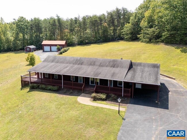 Building Photo - 4122 Green Creek Rd