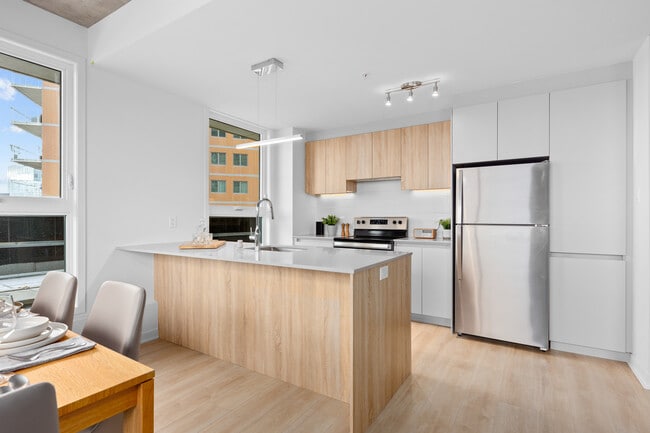 Building Photo - Eolia Apartments