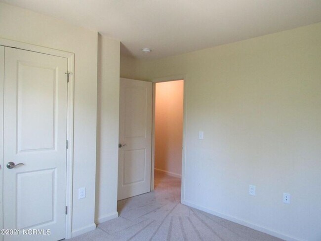 Foto del edificio - 2 BR 1.5 BA In Boyington Place