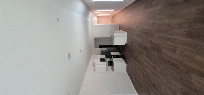 Foto del edificio - 1619 Fawn Crk Dr