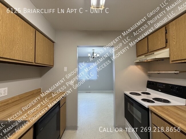 Building Photo - 6125 Briarcliff Ln
