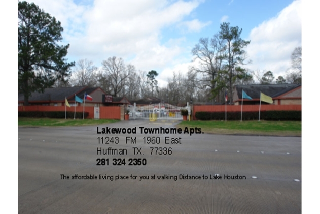 Building Photo - Lakewood Townhomes