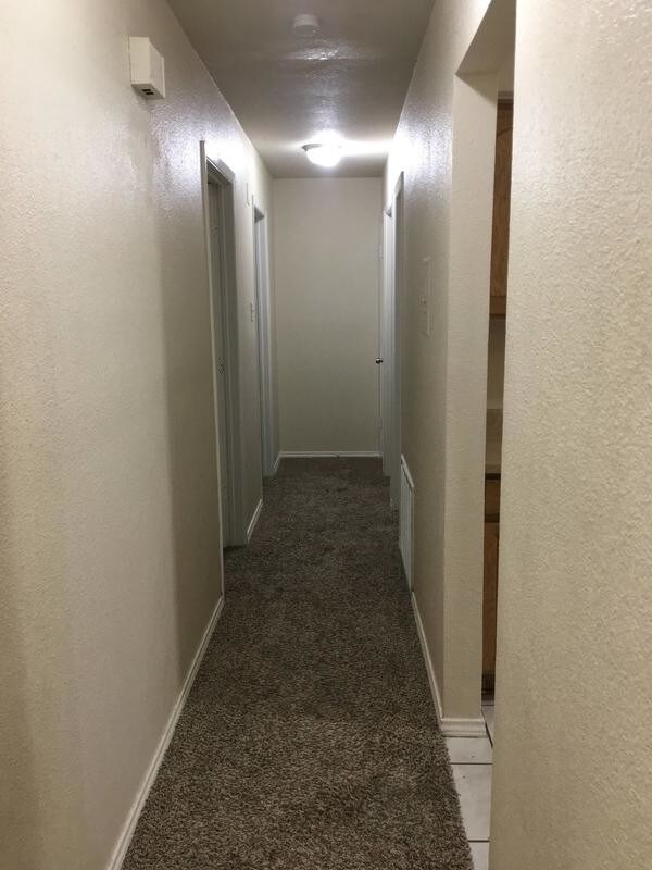 Foto del edificio - 7209 Meadowbrook Dr