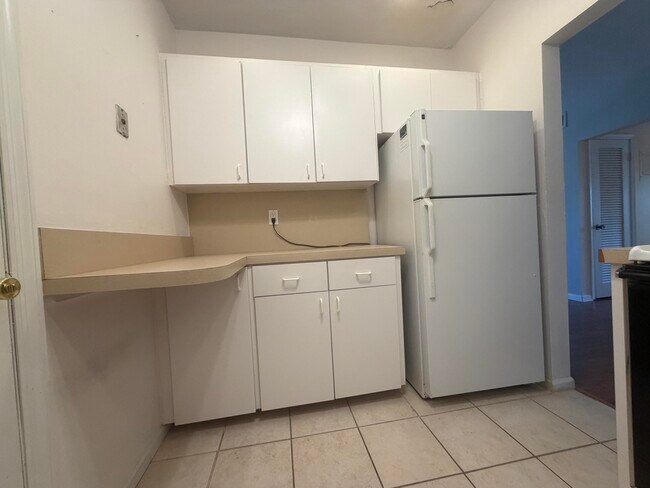 Foto del edificio - 5800 NE 22nd Way