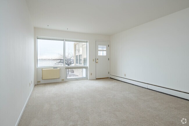 2HAB, 1BA - 1,000 ft² - Monona Lakeview