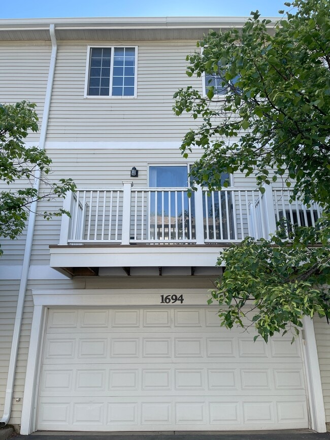 Building Photo - 1694 Sienna Ct