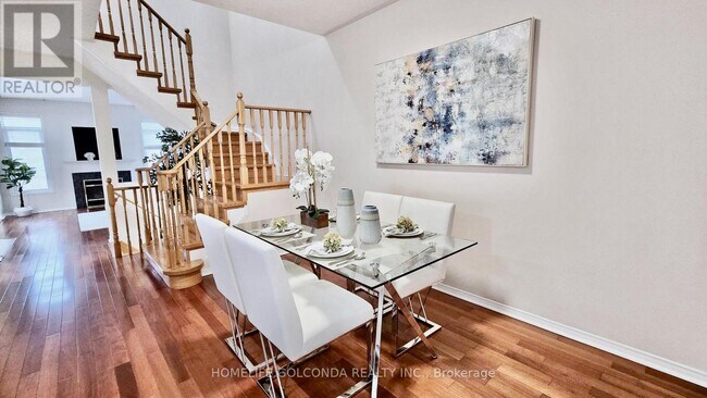 Photo du bâtiment - 73 Snowdon Cir