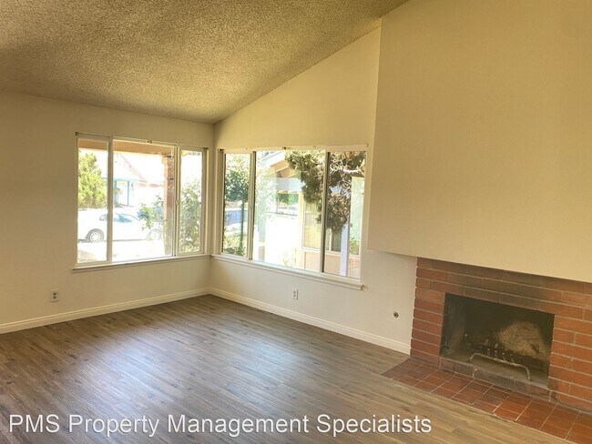 Building Photo - 3 br, 2 bath House - 1827 Cloud Court