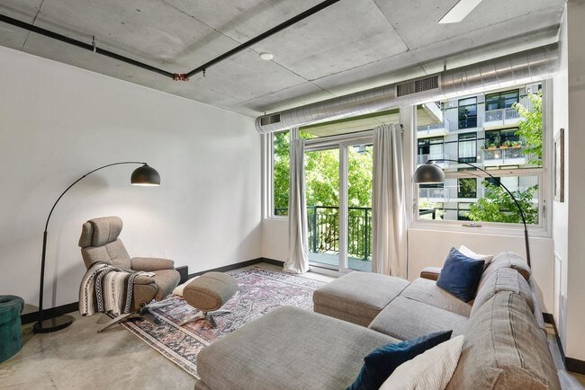 Foto del edificio - 730 S 4th St