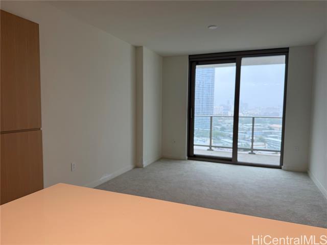 Building Photo - 1388 Kapiolani Blvd