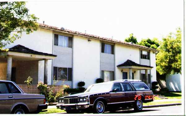 Building Photo - Terrace Ave  Apartments