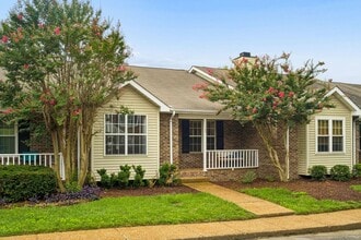 Building Photo - 135 Pepper Ridge Cir