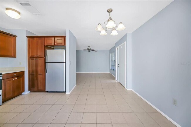 Foto del edificio - 601 N Jefferson Ave