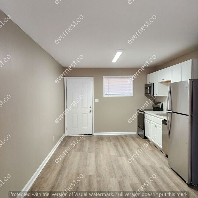 Foto del edificio - 4369 Springwood Ter