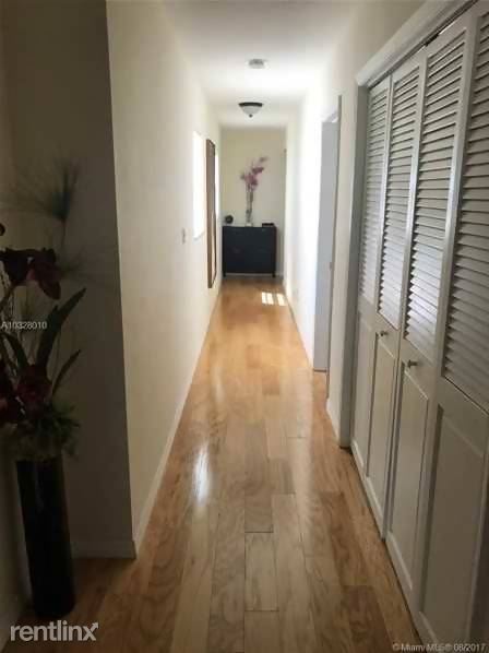 Foto del edificio - 1181 Campo Sano Ave